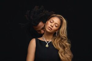 Подружжя Бейонсе і Jay-Z зіграли в ролику закохану пару