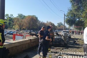 В машине были мужчина и женщина