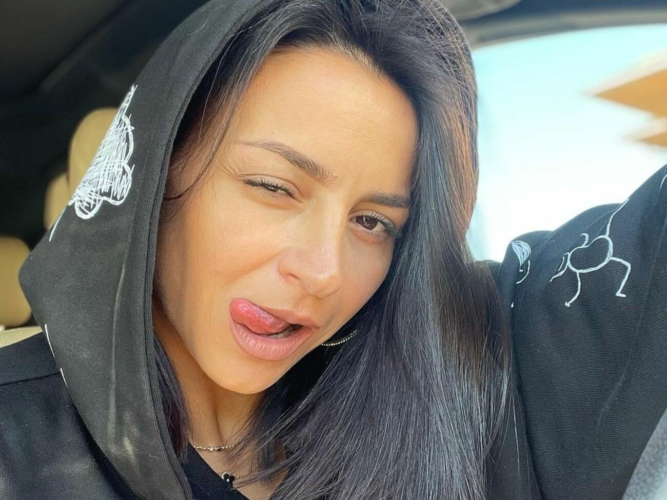 32-річна Ілона Гвоздьова показала хвилинний ролик із відвертим танцем