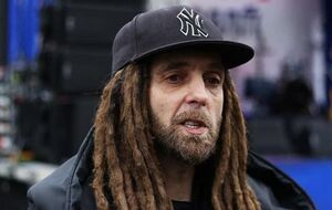 Яценко познакомился с будущей женой на пляже в Херсоне