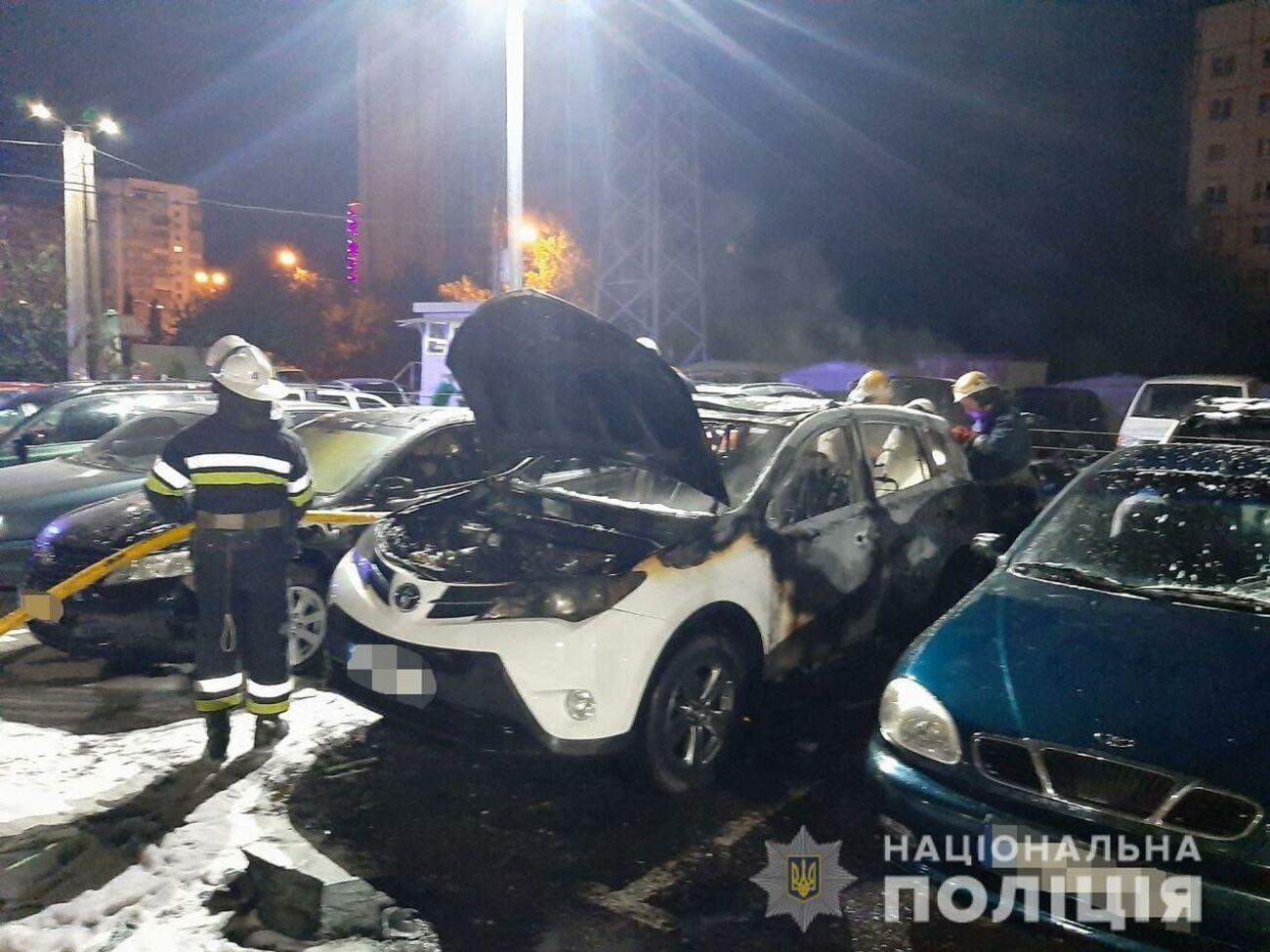 У всех машин разные степени повреждения, отметили в ГСЧС