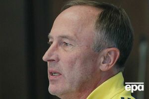 Петраков (на фото) заявил, что извинился перед Малиновским, футболист ответил, что никаких извинений у тренера не просил