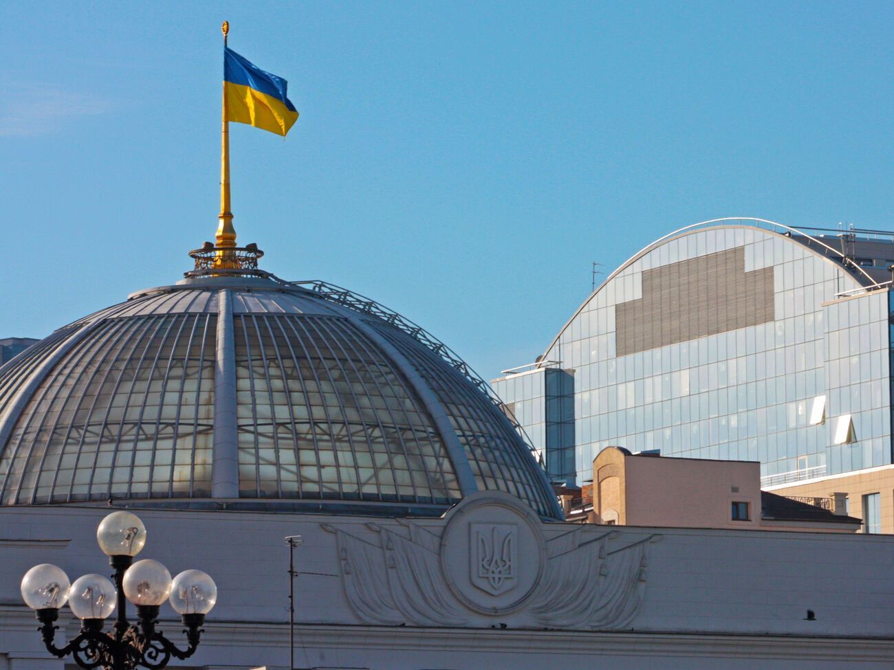 Проект закона о госбюджете на 2022 год получен Радой и направлен на рассмотрение профильного комитета