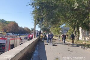 Во взорвавшемся автомобиле было два человека