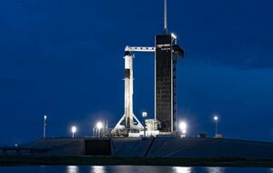 Корабль проведет на орбите три дня