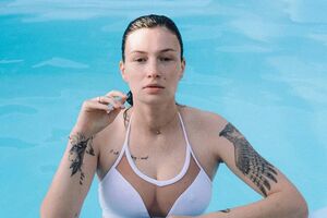 Приходько: Я не прихожу в коротких юбках. Поэтому у мужчин не возникает желания что-то мне предложить