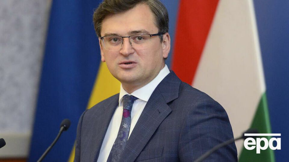 Кулеба попросил о паузе во время брифинга