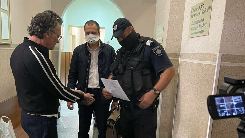 Балашов (на фото – первый слева) заявил о намерении "пострадать за гражданские права"