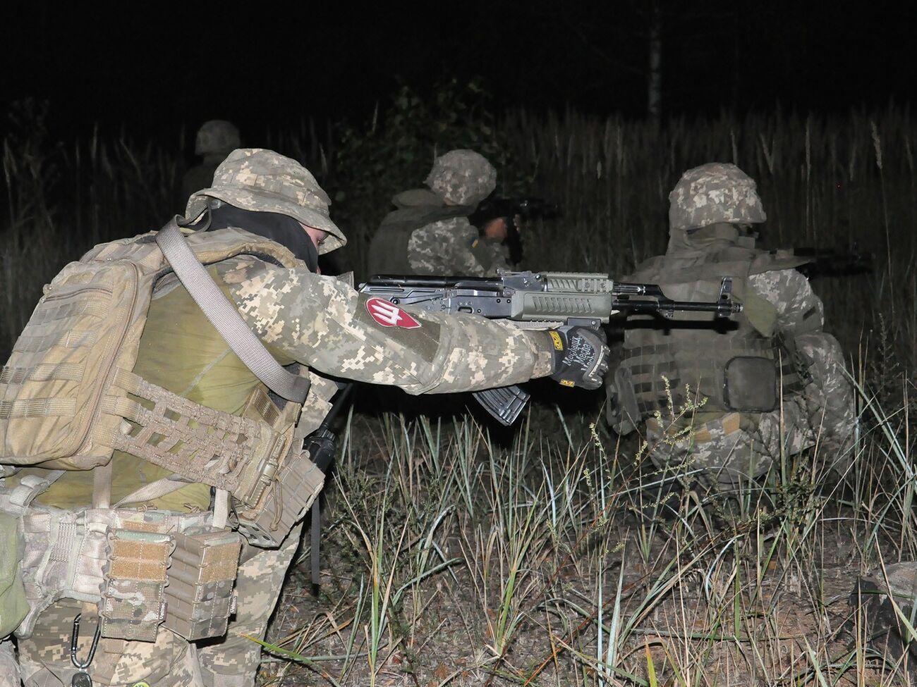 Співробітники СБУ "запобігли" атаці умовної ДРГ на базу артилерійських боєприпасів