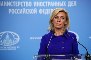 Захарова прокомментировала слова Зеленского о возможности полномасштабной войны с РФ