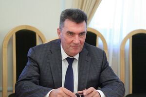 Данілов сказав, що санкції введуть і проти іноземних громадян, якщо вони приїдуть до Криму чи ОРДЛО як спостерігачі на виборах до Держдуми РФ