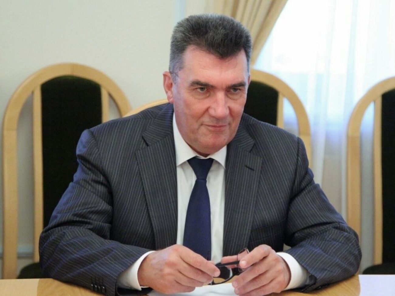 Кроме внешнего врага у Украины есть "внутренний враг", отметил Данилов