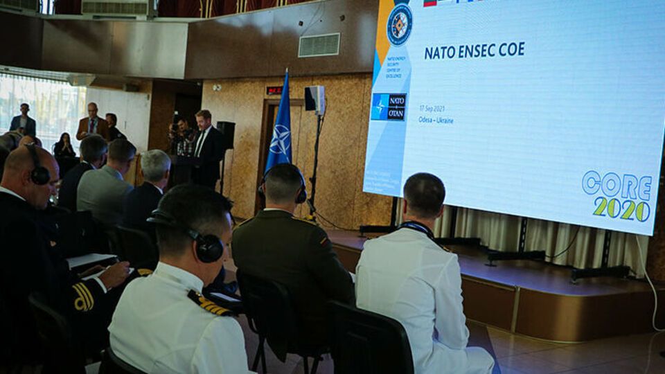 Заключительный этап учений "Нерушимая устойчивость" посетили представители руководства НАТО, а также послы 20 стран-партнеров, отметили в Нацгвардии Украины