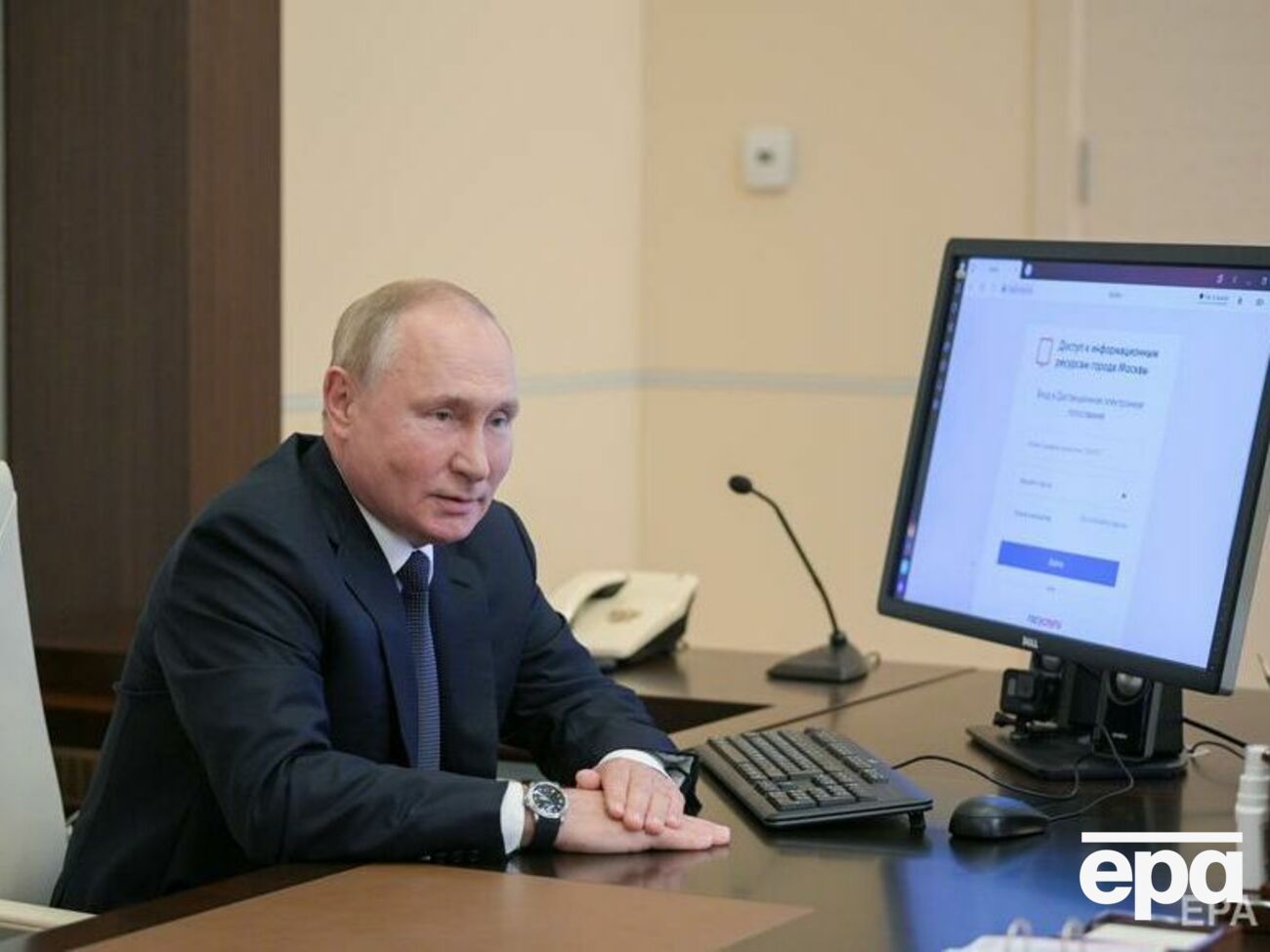 Путін голосував онлайн через самоізоляцію