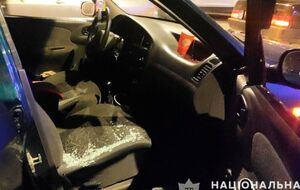 В автомобиль Daewoo Lanos выстрелили несколько раз
