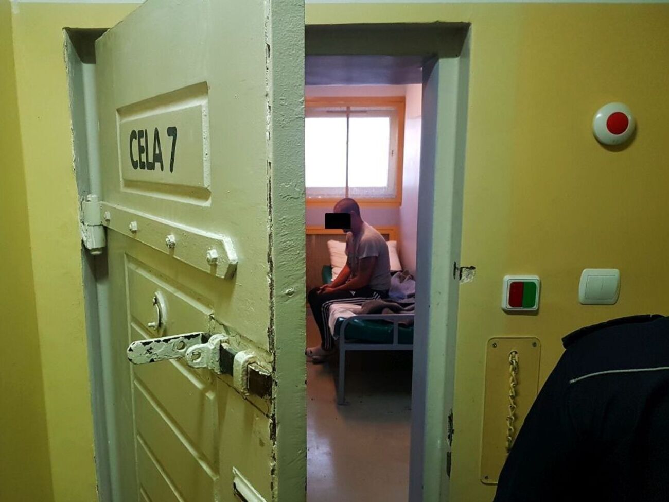 Українці намагалися сховатися, стверджують у поліції