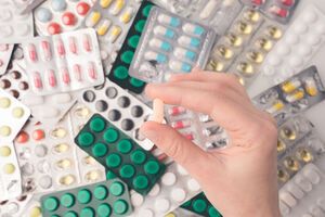 Медикаменты по программе "Доступные лекарства" можно получить по электронному рецепту