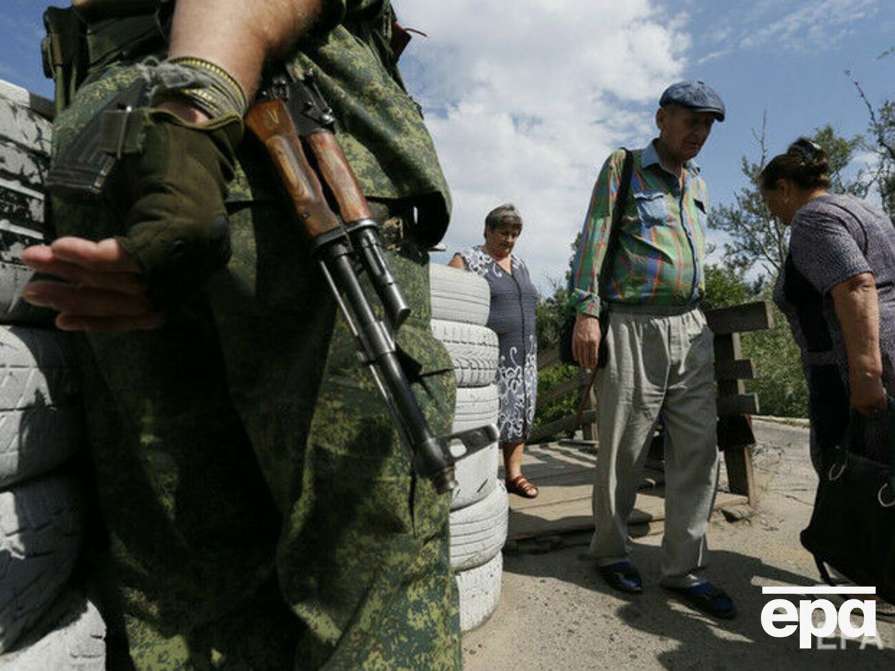 На Донбасі триває збройний конфлікт із проросійськими бойовиками