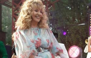 Пугачева – мама второклассников