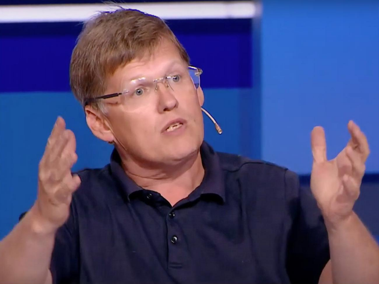 Розенко: Що роблять Зеленський зі Шмигалем? Кажуть, що це місцеві органи влади за тарифи відповідають. Зачекайте, а хто тариф на газ затверджує? Центральна влада