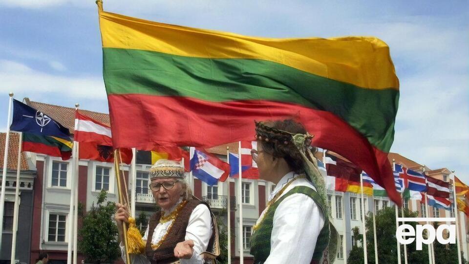 В Литве заявили, что внимательно следят за происходящим
