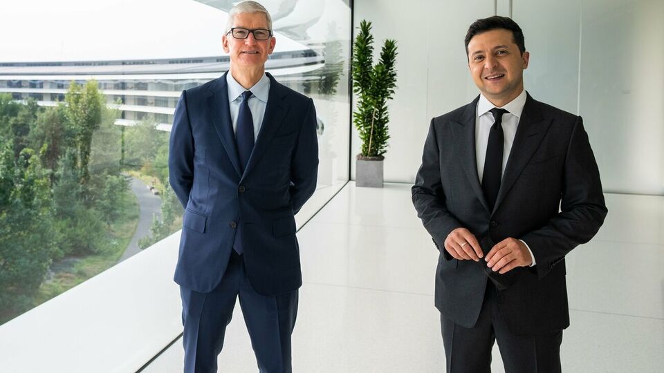 Зеленський зустрівся з Куком у США