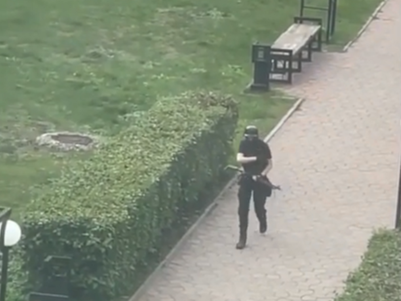 Слідком заявив, що стрільця поранили під час затримання