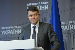 Разумков не вірить, що депутатам пропонують хабарі за голоси