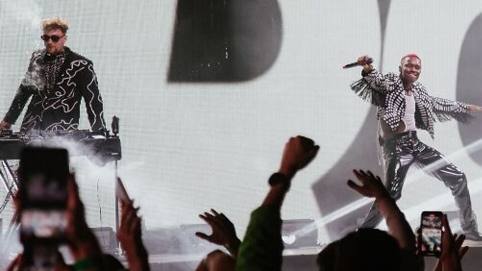 Группа Tvorchi была создана в 2018 году выпускниками Тернопольского национального медуниверситета Андреем Гуцуляком и Джеффри Кенни