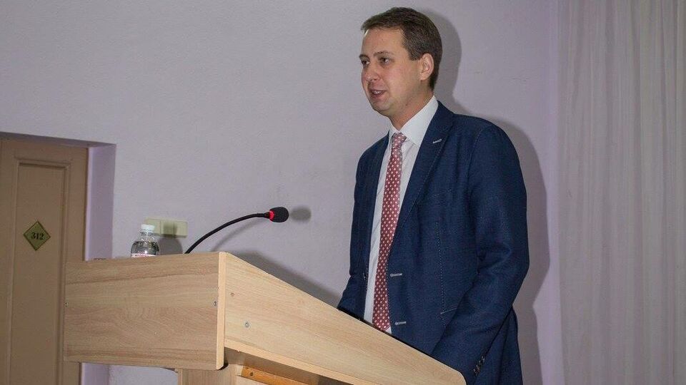 Игорь Гужва: Г<span>осударство получит около 2,5–3 млрд грн налогов в виде экспортной пошлины за лом. И все! А если бы мы переработали эти 1,5 млн тонн металлолома, то мы могли бы произвести около 10 тыс. тонн стали. И получили бы около 85 млрд грн