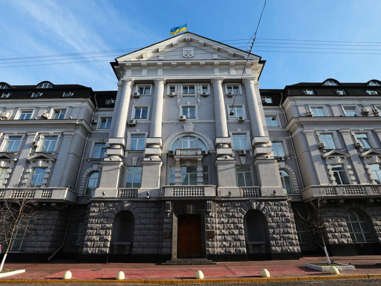 СБУ повідомила бойовика про підозру за трьома статтями Кримінального кодексу