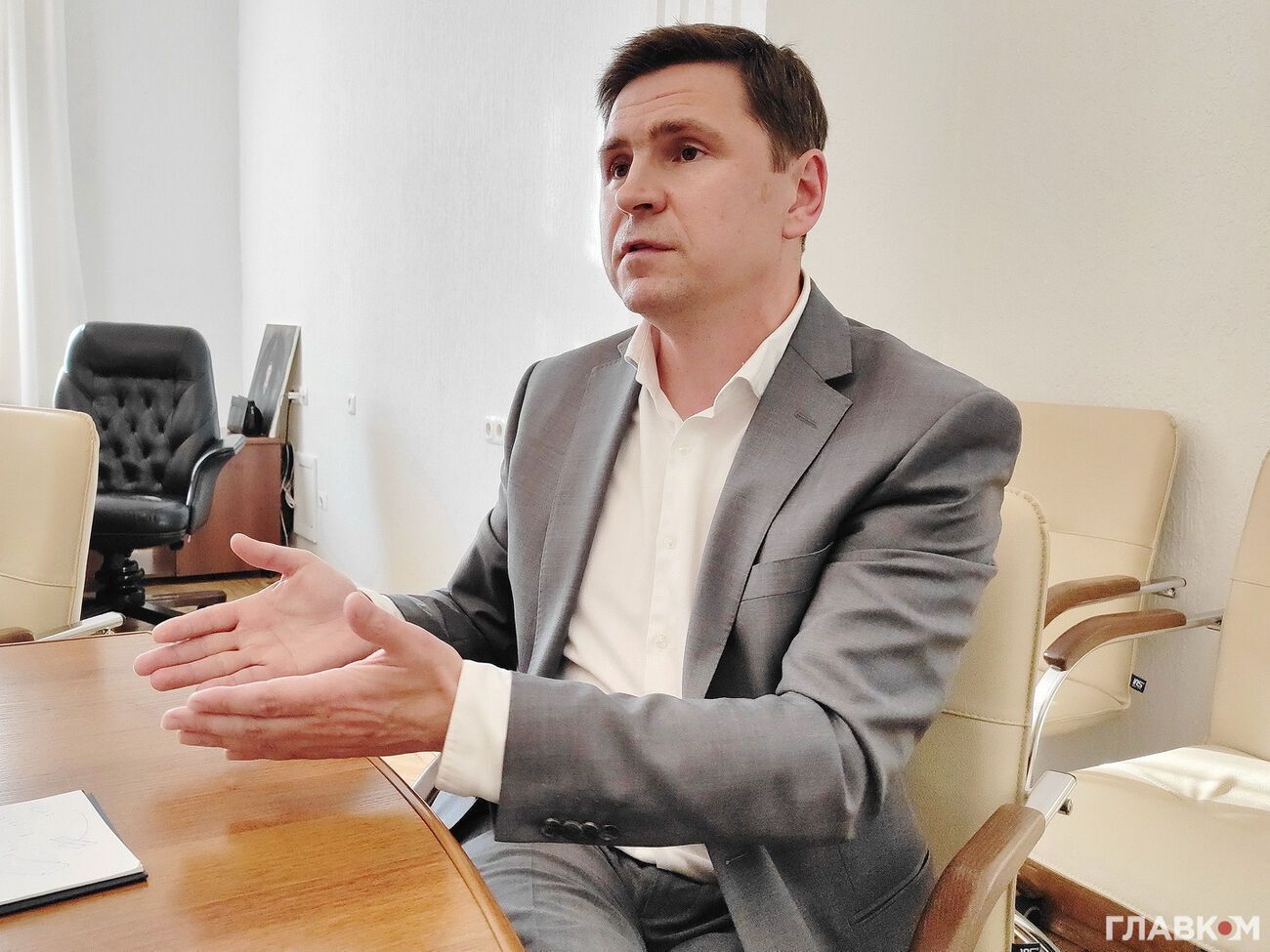 Подоляк: Що дійсно шокує в поведінці Разумкова &ndash; його відверта підтримка саме олігархів