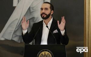 Букеле встановив відповідний статус у соцмережі після масових протестів у країні