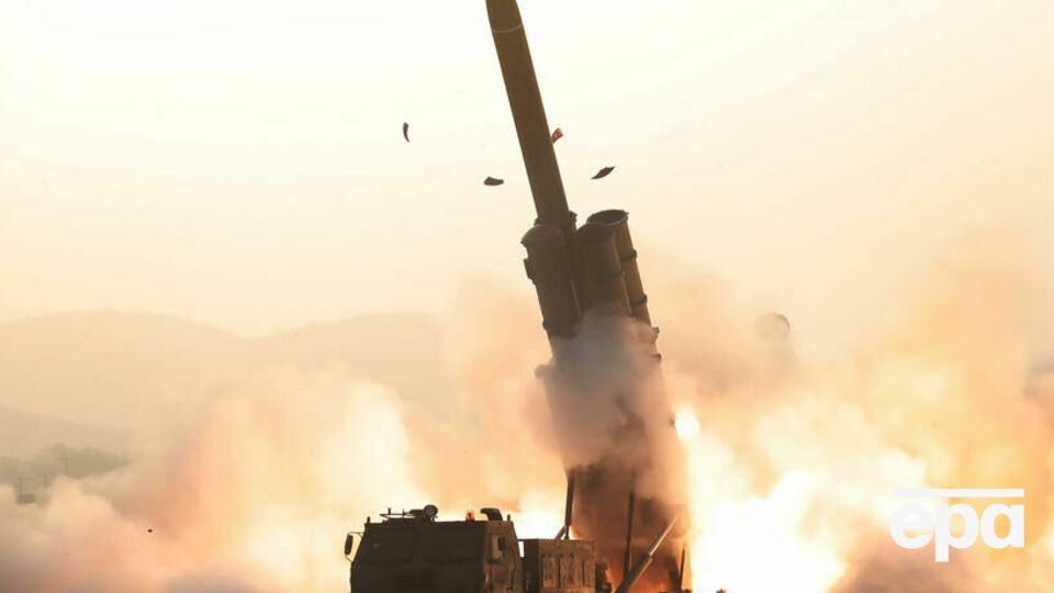 КНДР запускала баллистические ракеты, которые поразили цель на расстоянии 1500 км