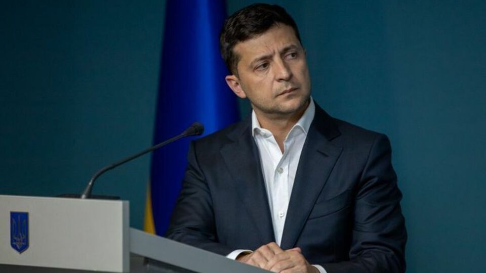 "Слуга народу" збереться на велику нараду за участю представників усіх гілок влади і президента України Зеленського, підтвердили у фракції