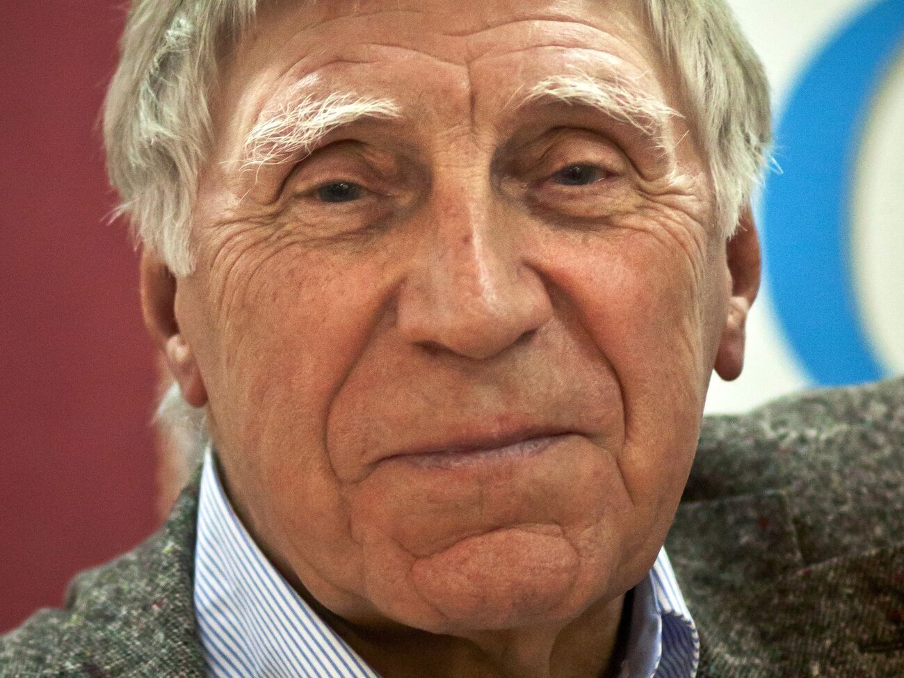 Кохановський: Висоцький заслужив на цю славу. Хоча у нього є пісні дуже слабкі. Але тоді все, що з-під його пера виходило, було просто чудовим. Шедеври. Ми всі були у шоці від того, як він дотепно і весело вмів написати, подати