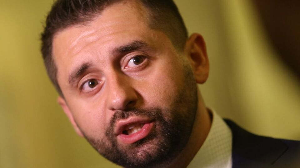 Арахамия отметил, что в районе стрельбы "много камер"