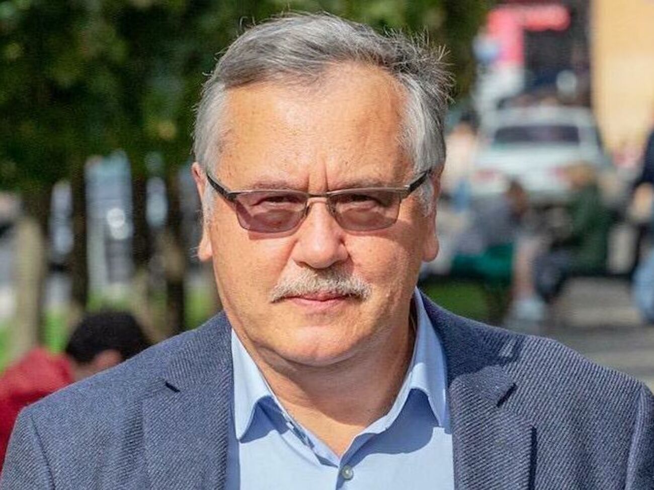 Шефир – ключевой коммуникатор с олигархами от имени Зеленского. Кто-то решил заострить ситуацию перед голосованием за законопроект об олигархах