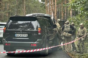 Машина Шефіра не броньована