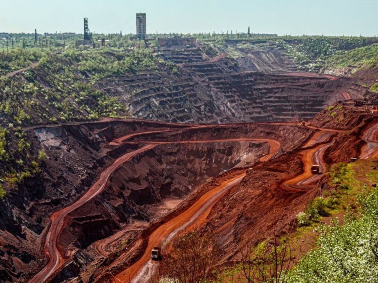 Генеральный директор "Рудомайна" Владимир Колос заявил, что проверка поможет прекратить манипуляции вокруг компании