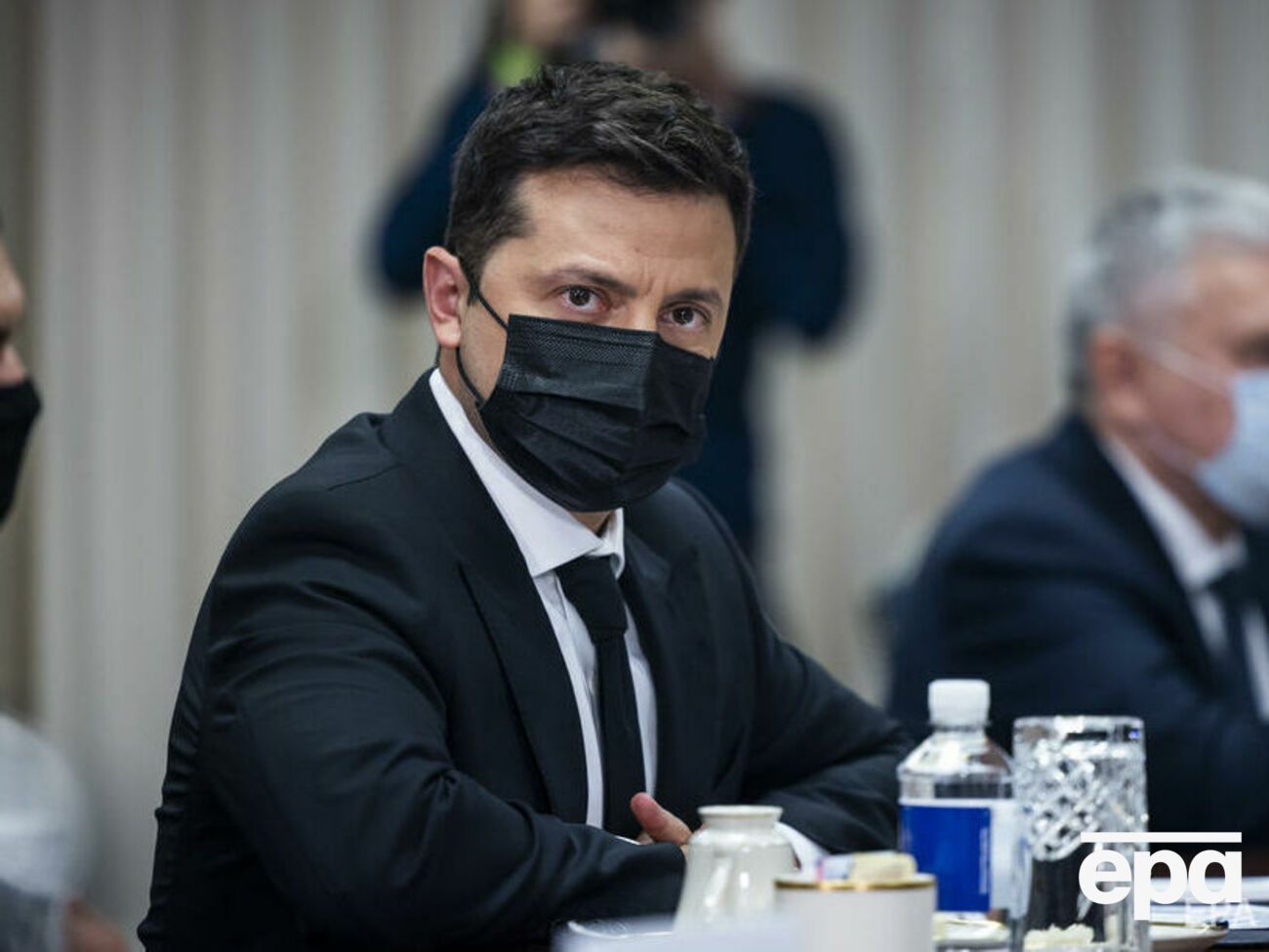 Зеленський: Можливо, у Central Park або в Madison Square постріли чути не так гучно, як в Україні, в авдіївській "промці" або на Світлодарській дузі