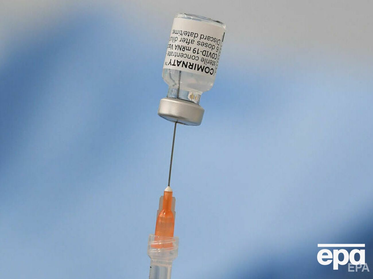 Вакцинація проти коронавірусу у світі стартувала наприкінці 2020 року