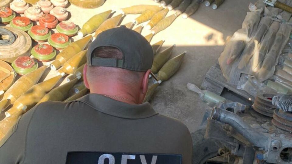 Боєприпаси виявили у двох регіонах