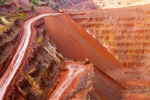 Цены на руду с начала года росли, но потом эта тенденция завершилась резким спадом