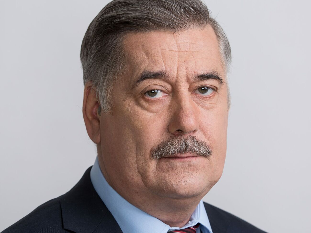 Александр Мазурчак: Нужно немедленно ввести мониторинг потребления тепла и электроэнергии социальными и бюджетными учреждениями