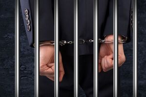 В СНБО летом говорили, что в Украине уже не осталось "воров в законе", но Минюст хочет организовать для них специальную тюрьму