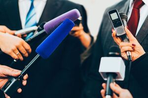 Журналистика на юге и востоке Украины, по словам респондентов, страдает от необъективности СМИ