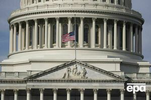 Конгрес і Сенат мають узгодити свої версії оборонного бюджету, перш ніж його підпише президент США