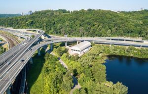 Нова автодорожня розв'язка буде завширшки від 10 до майже 13 м