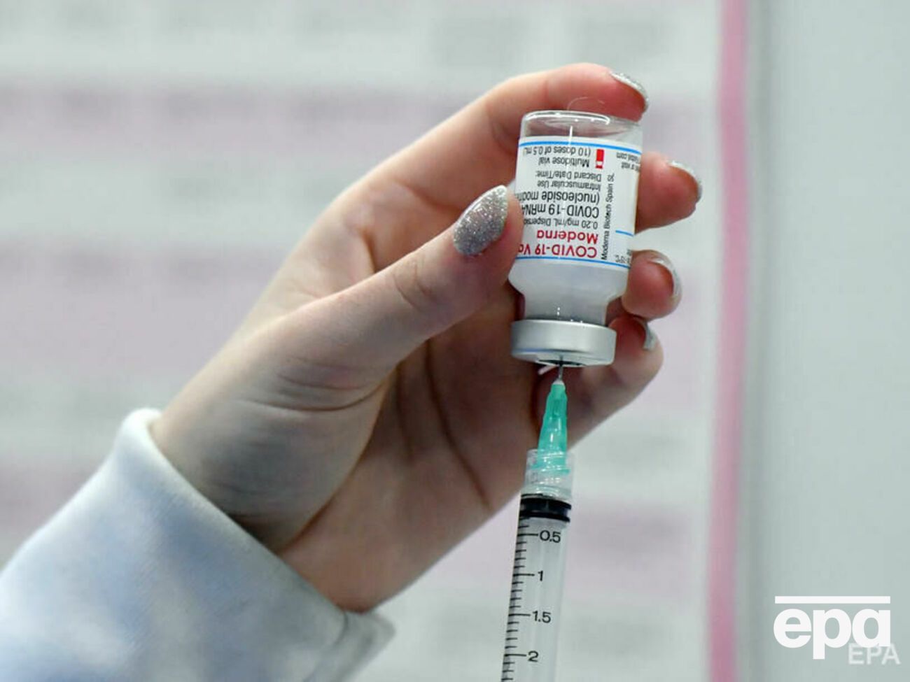 Дітей у Нідерландах вакцинують препаратами від BioNTech/Pfizer або Moderna